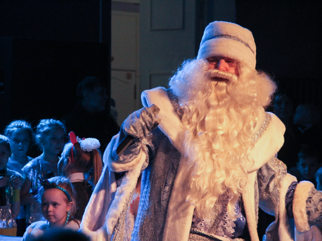 Благодаря УЗПМ в Краснокамске провели новогоднюю елку для 200 детей, рис. 7