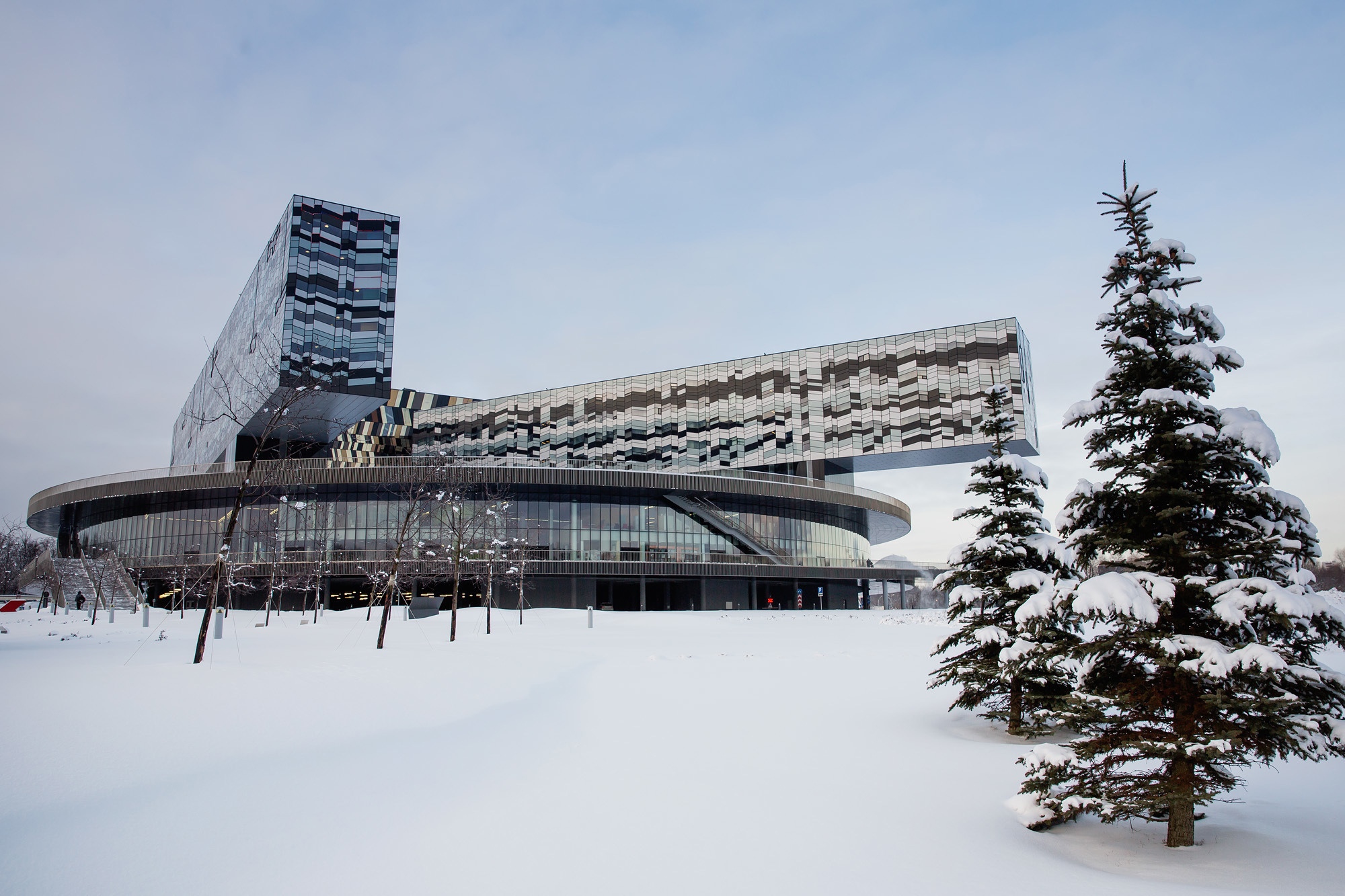 Инновационная продукция УЗПМ в городе будущего «Сколково», рис. 2