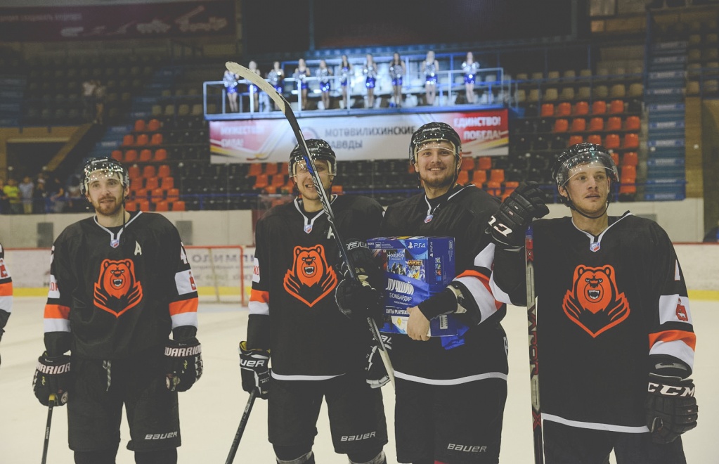 В новосибирском Экспоцентре идет второй день работы Всемирного форума снега