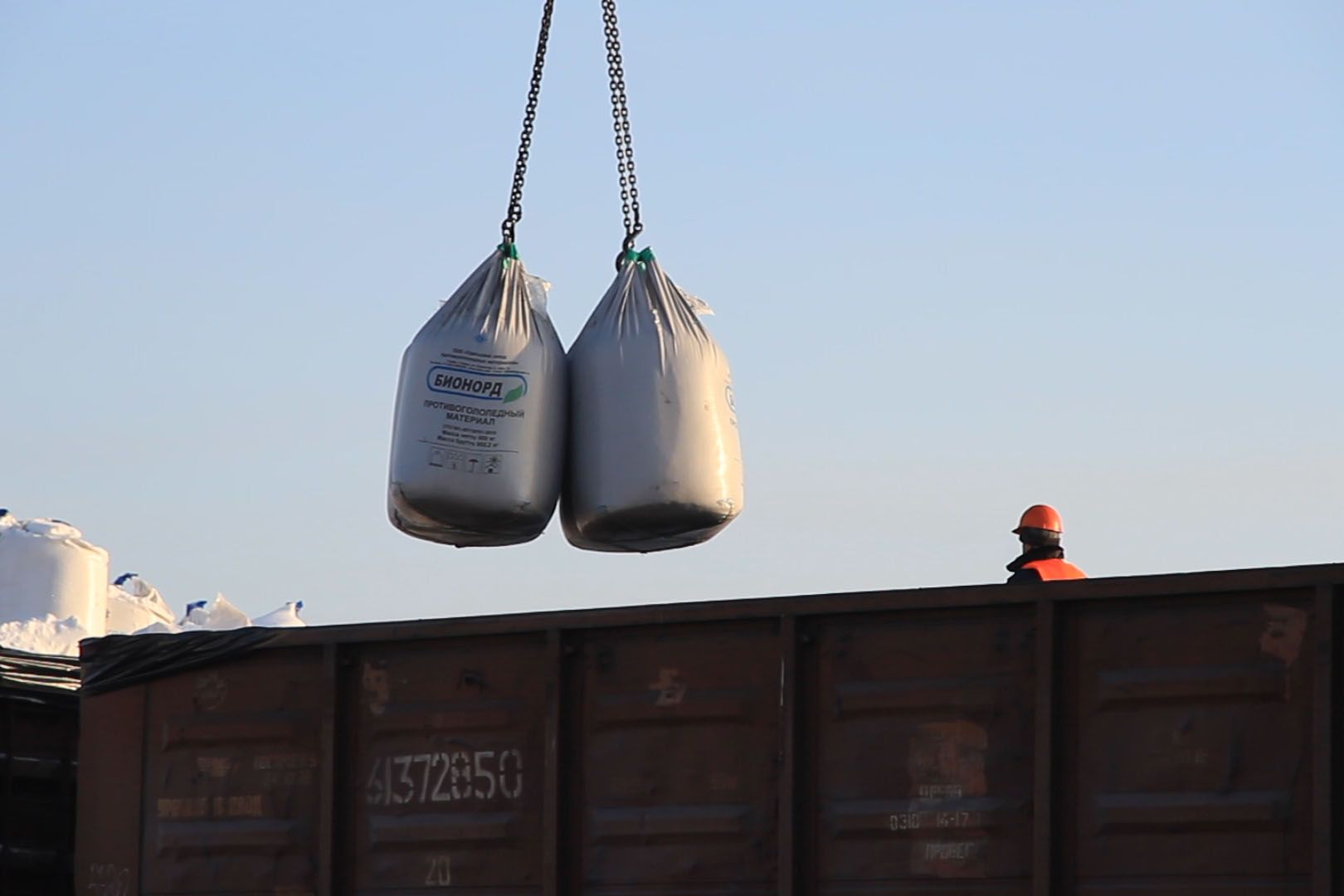 Реагент, уходи: рассказываем, опасны ли для горожан противогололедные смеси, рис. 13